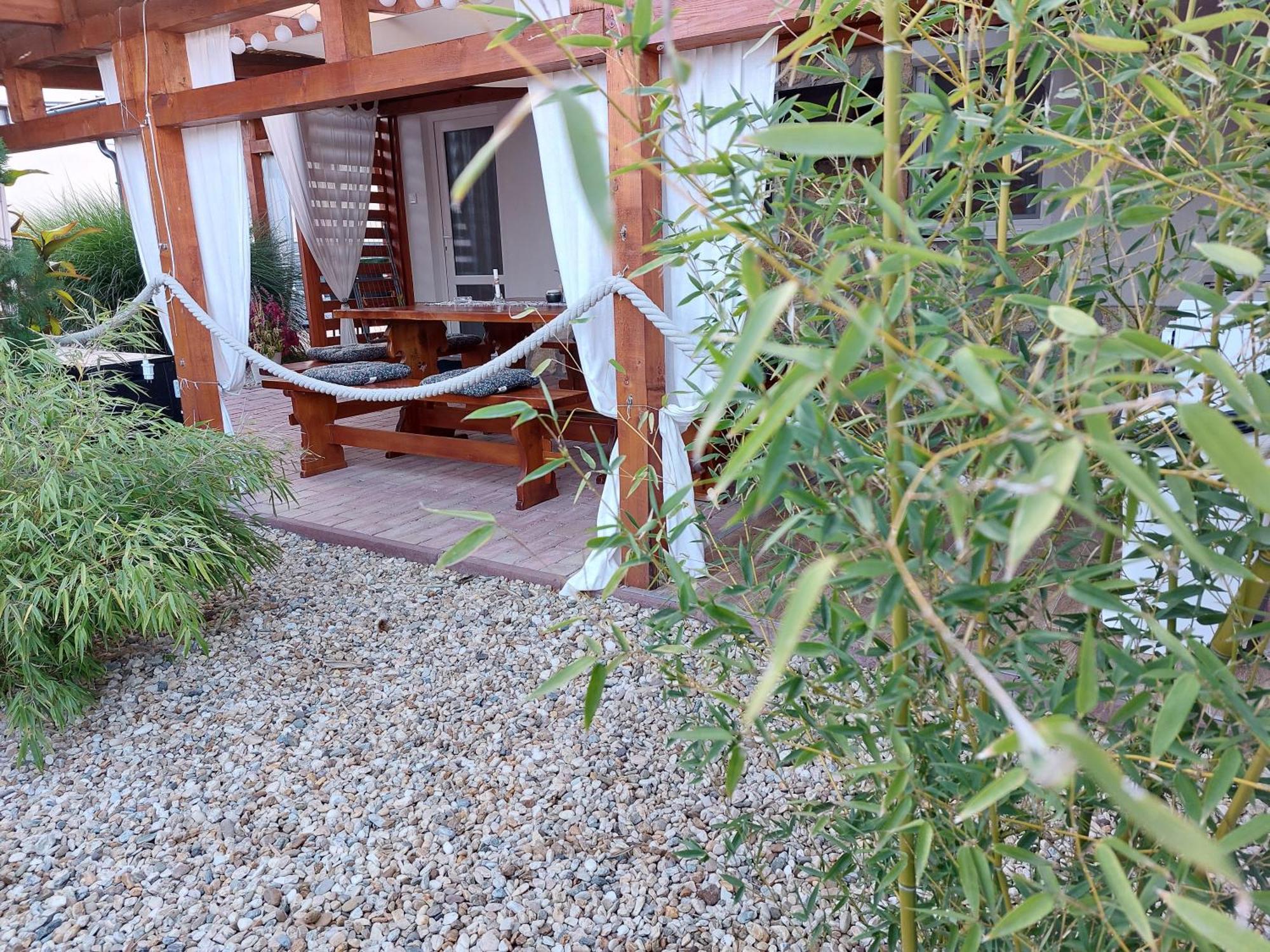 Tulipan Vendeghaz Apartment Sarospatak Exterior photo